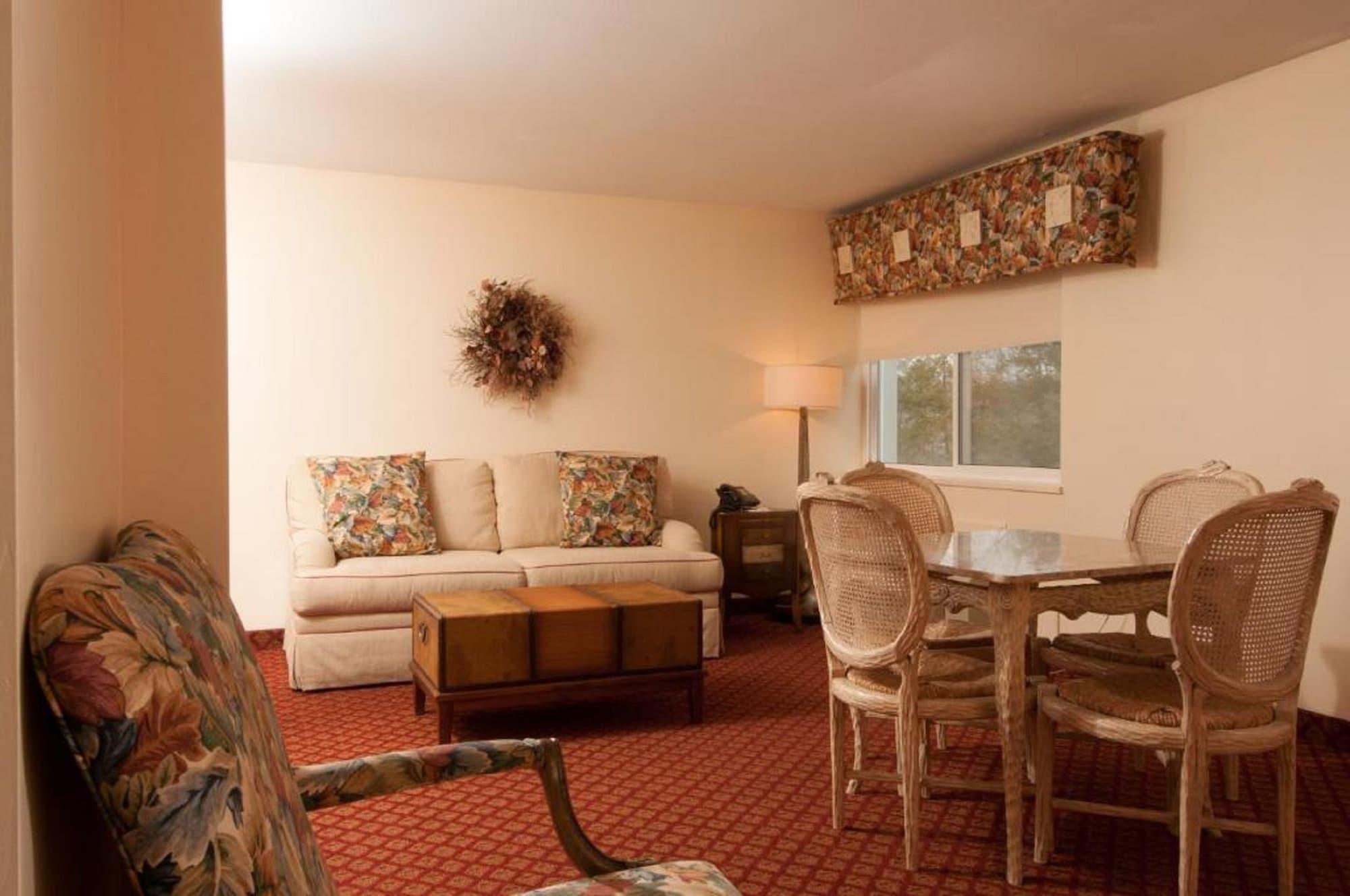 West Hartford Inn Exterior photo